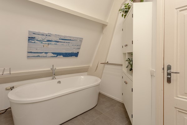 Medium property photo - Waldeck Pyrmontkade 926B, 2518 JW Den Haag